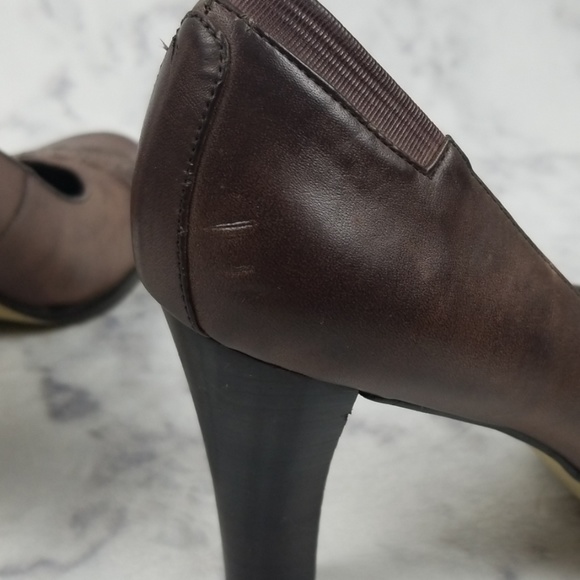 Mix It Brown faux leather 3.5" heels size 8.5 - Picture 6 of 8